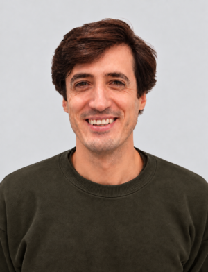 Miguel Serrano